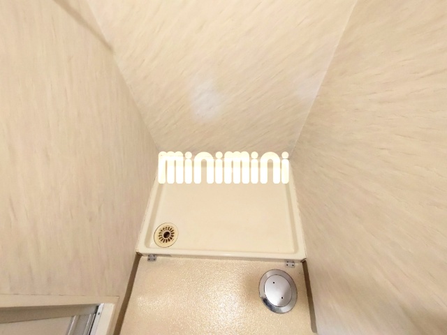 ����6