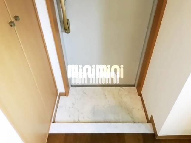 ����7