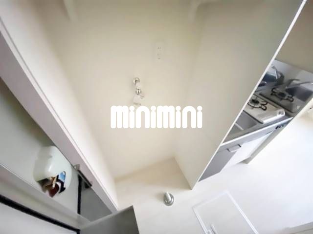 ����7