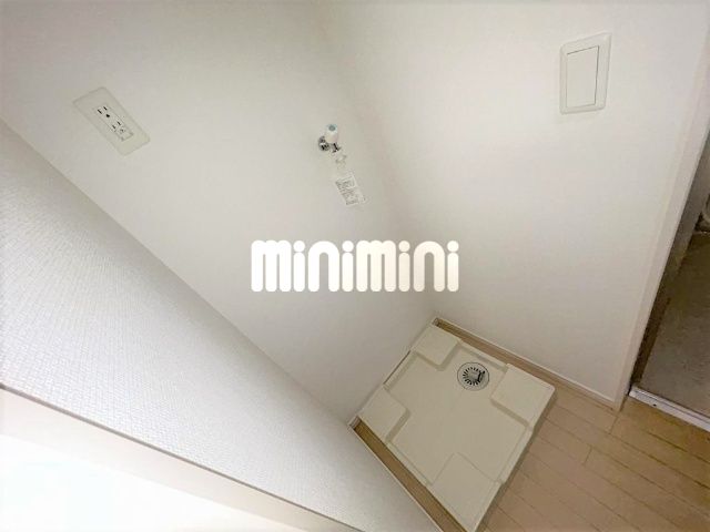 ����7