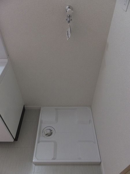 ����8