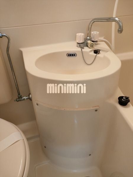 ����5