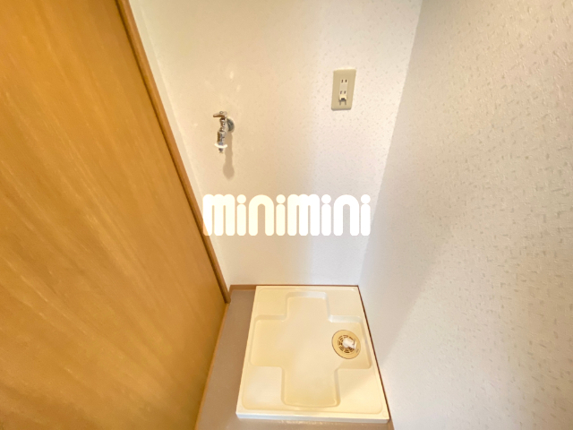 ����6