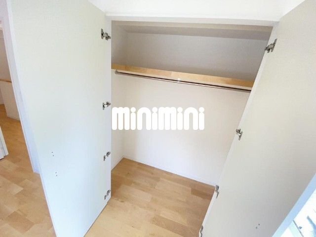 ����6