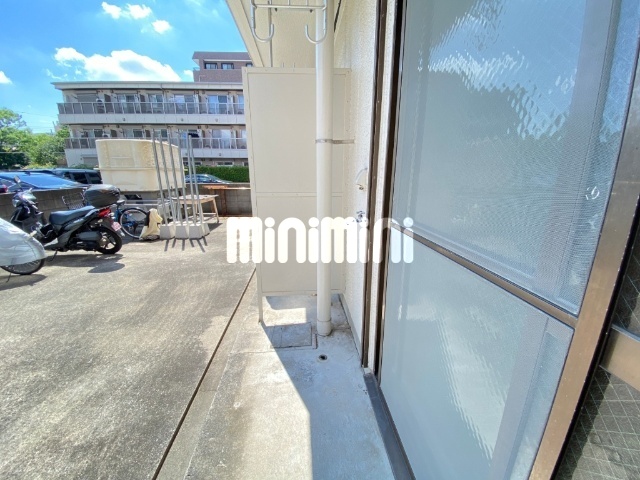 ����8
