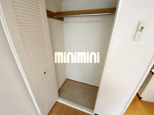 ����6