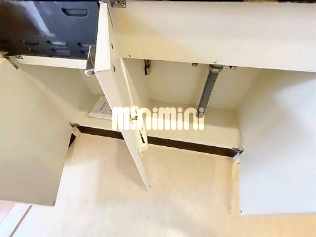����5