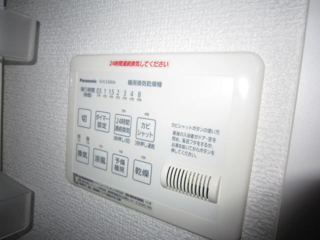 ����7