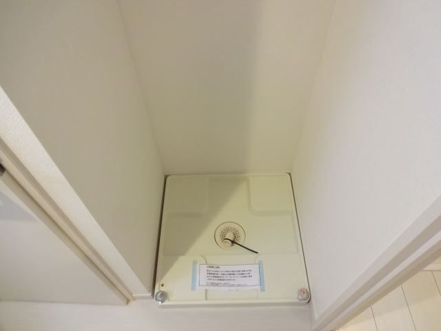 ����14