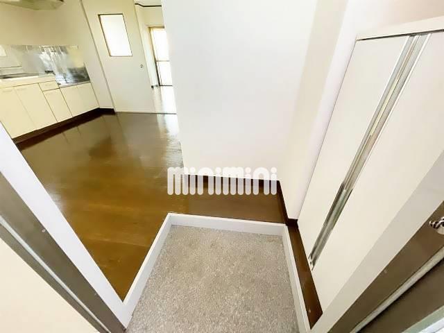 ����5