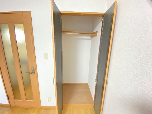 ����6