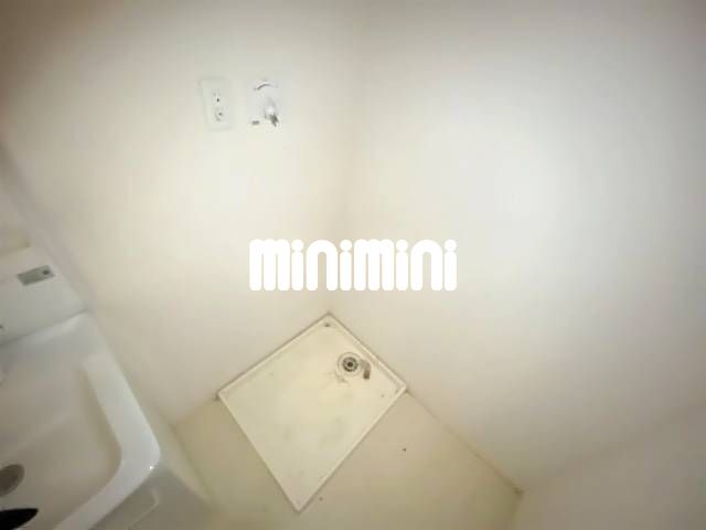 ����8