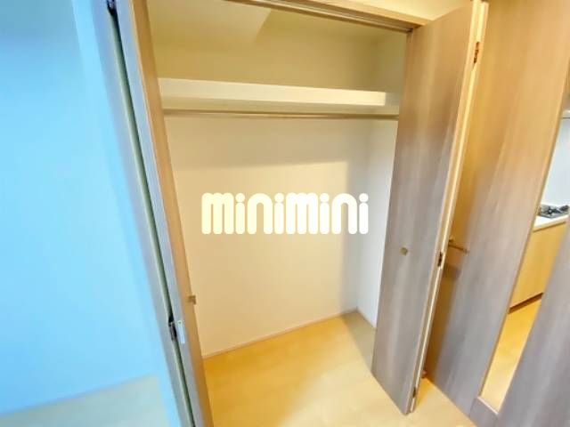 ����6