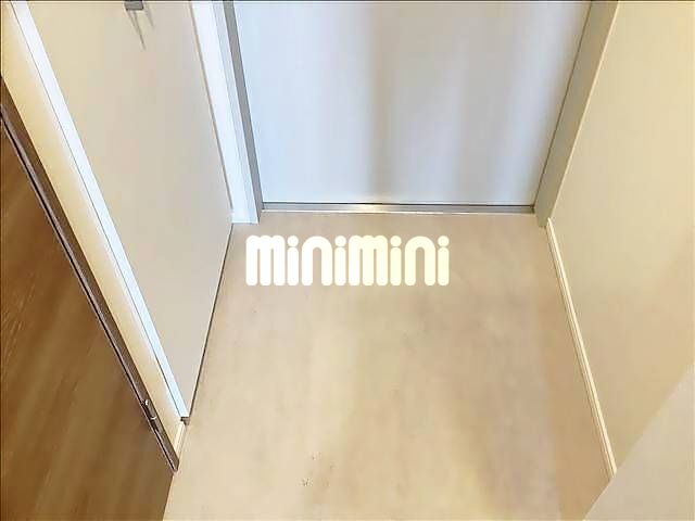 ����6