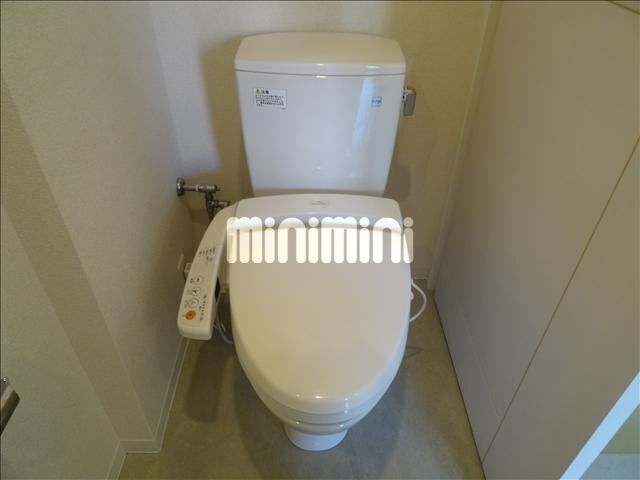 ����4