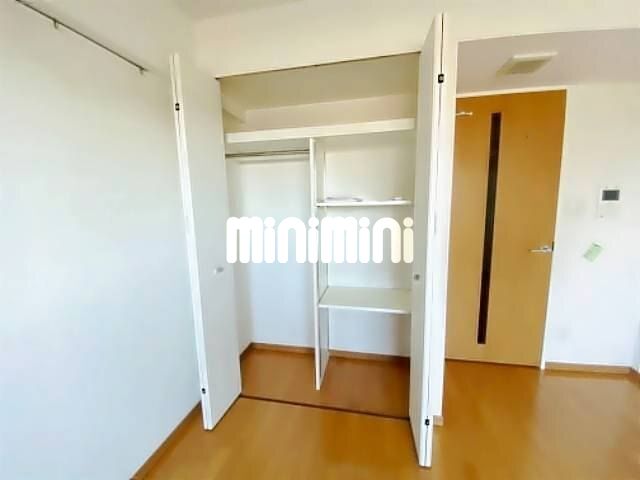 ����6