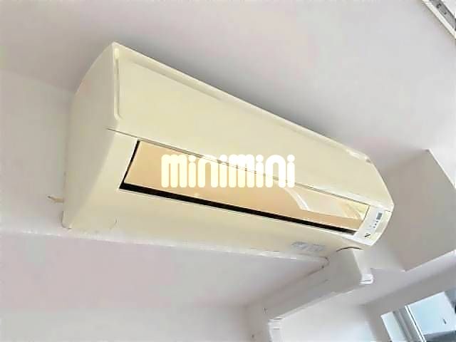 ����8
