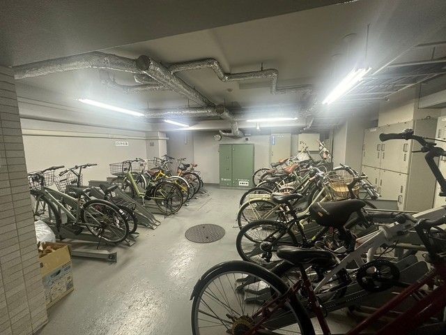 ����5