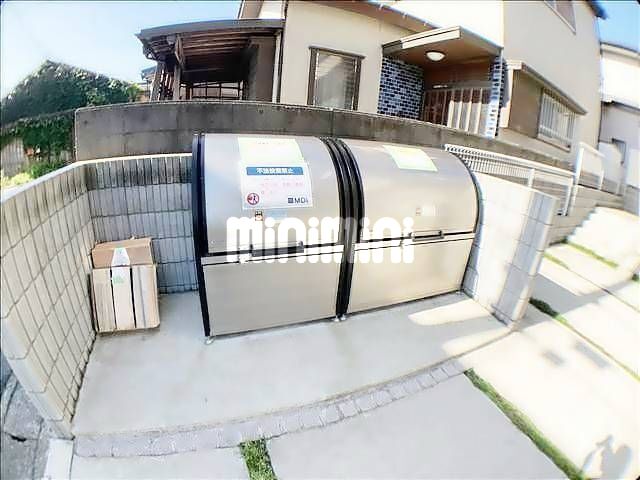 ����19