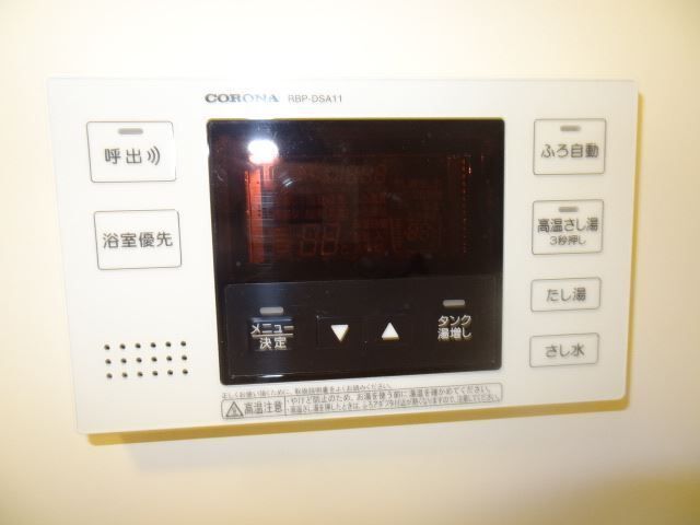 ����14