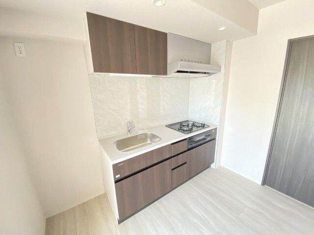 ����2