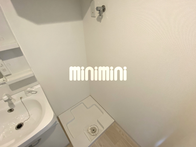 ����7
