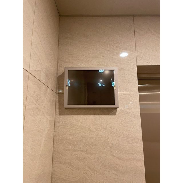 ����14