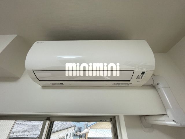 ����8