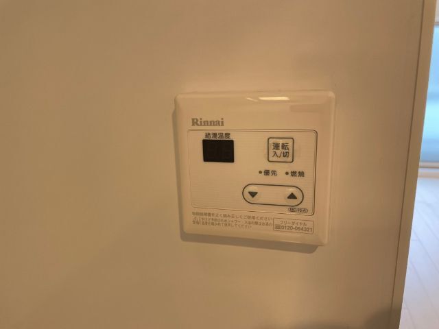 ����19
