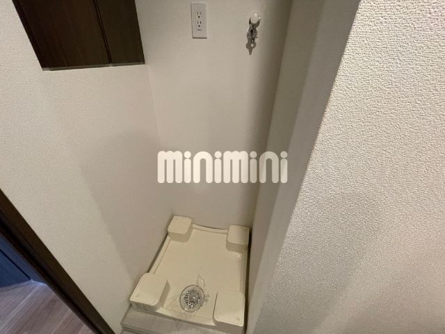 ����7