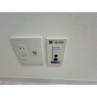 ����15