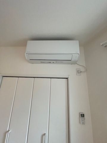 ����10