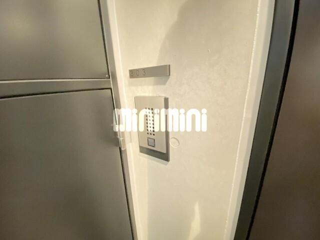 ����10