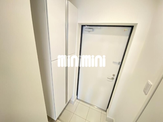 ����11