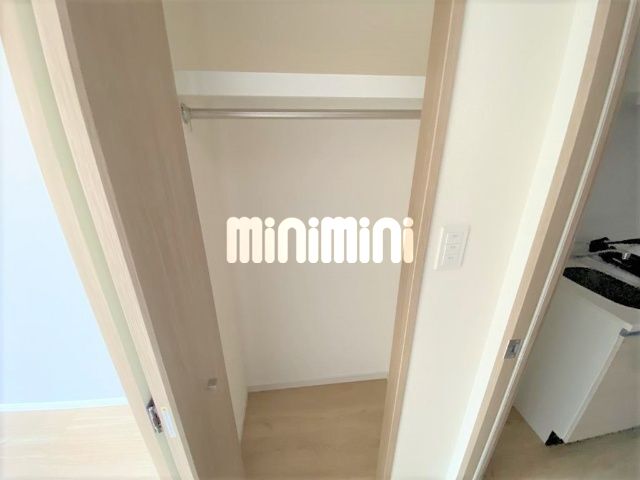 ����6