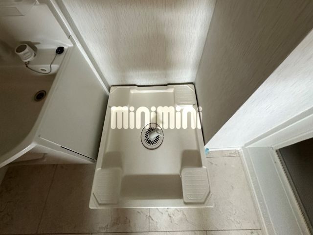 ����7