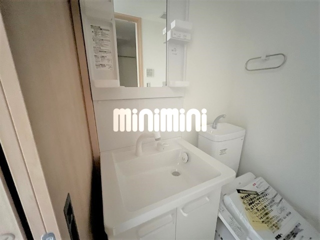 ����5