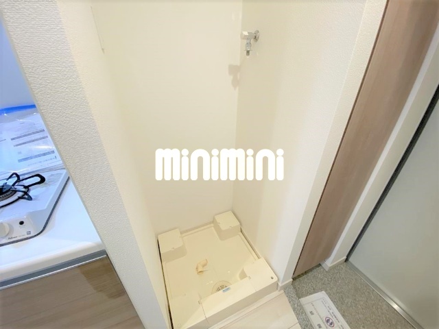 ����7