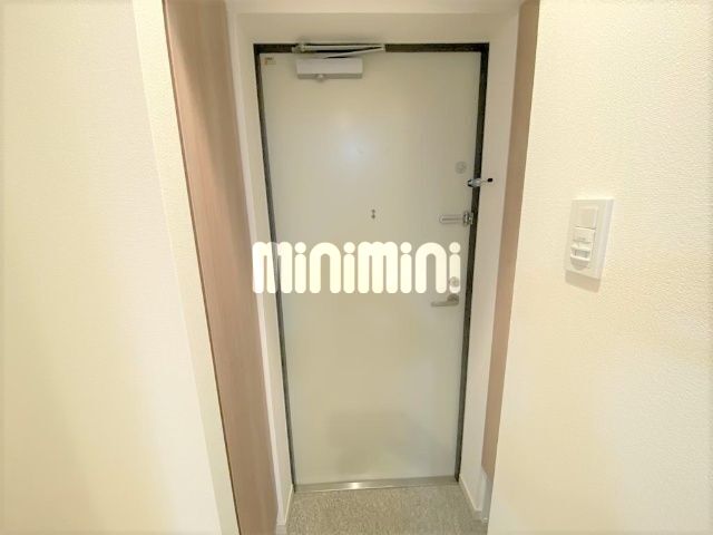 ����8