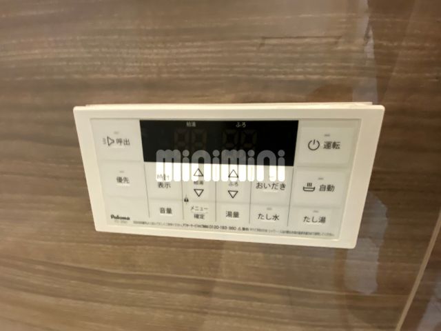 ����11