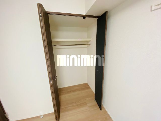 ����6