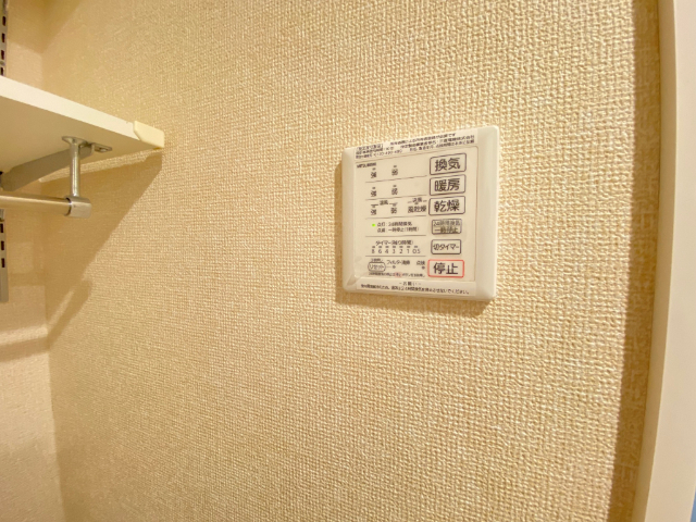 ����27