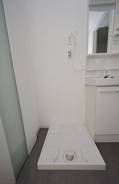 ����10