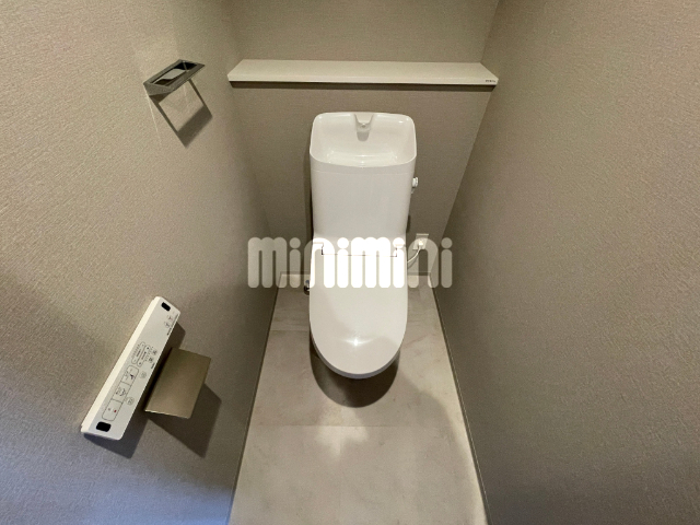 ����4