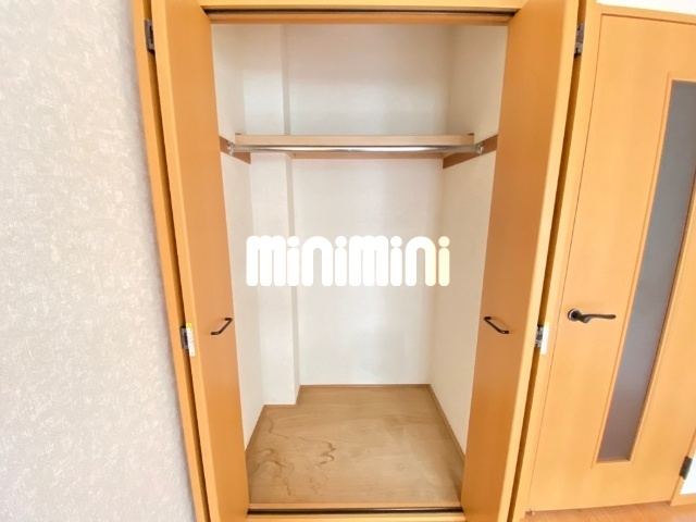 ����5