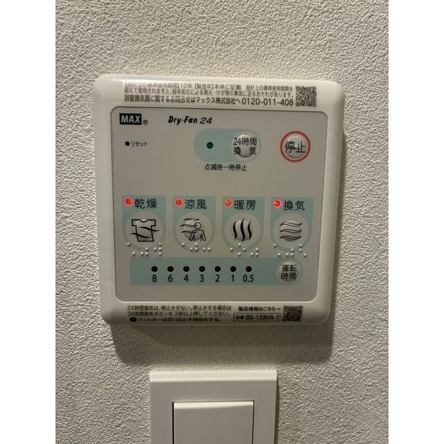 ����8