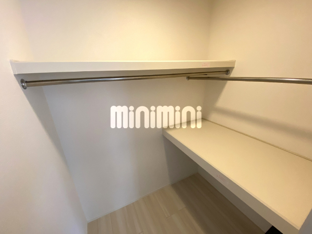 ����6