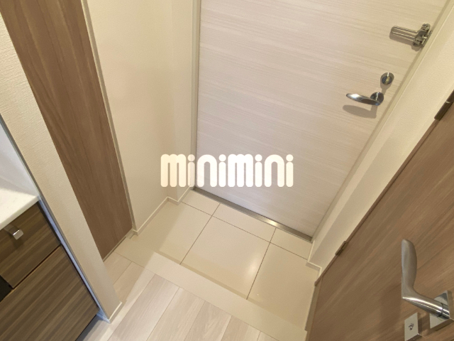 ����19