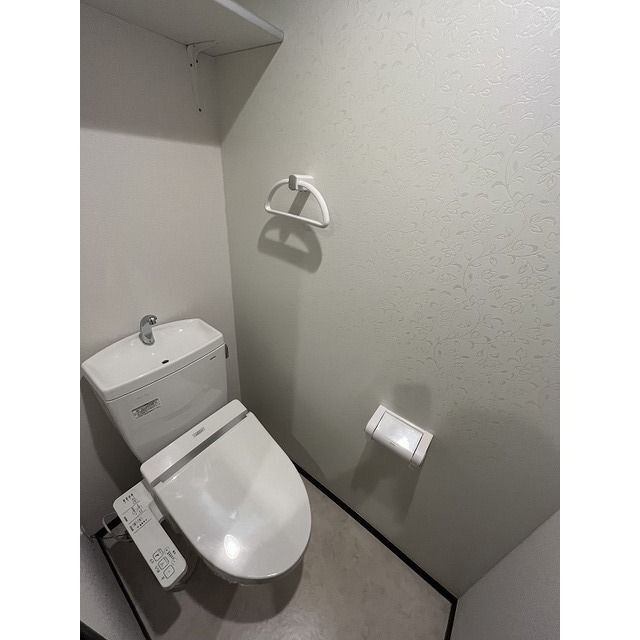 ����5