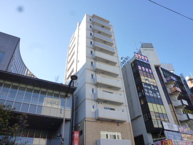 �����{���@���E�w�i�k��1���j